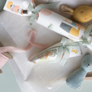 Alternative view of Gavepapir, Happy Day -10 m