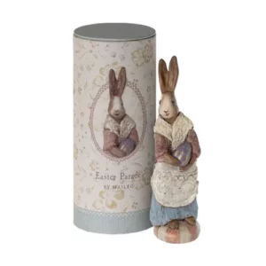 Alternative view of Easter Parade - No. 25