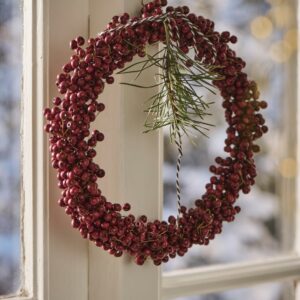 Alternative view of Håndlavet krans m. træperler - Ø: 22 cm