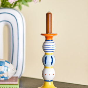 Alternative view of Kairi Lysestage, Gul, Stentøj