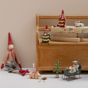 Alternative view of Trælysestage, Gris - Lille - Rosa