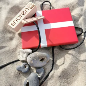 Dansk Flag til Snoren