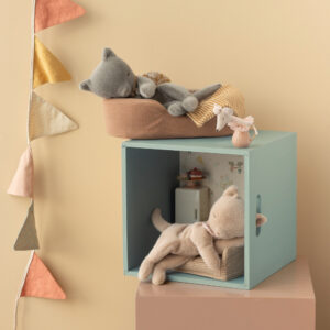 Alternative view of Sovende killing, plys, Small - Fersken