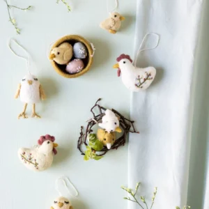 Alternative view of Hvid hane m. broderi